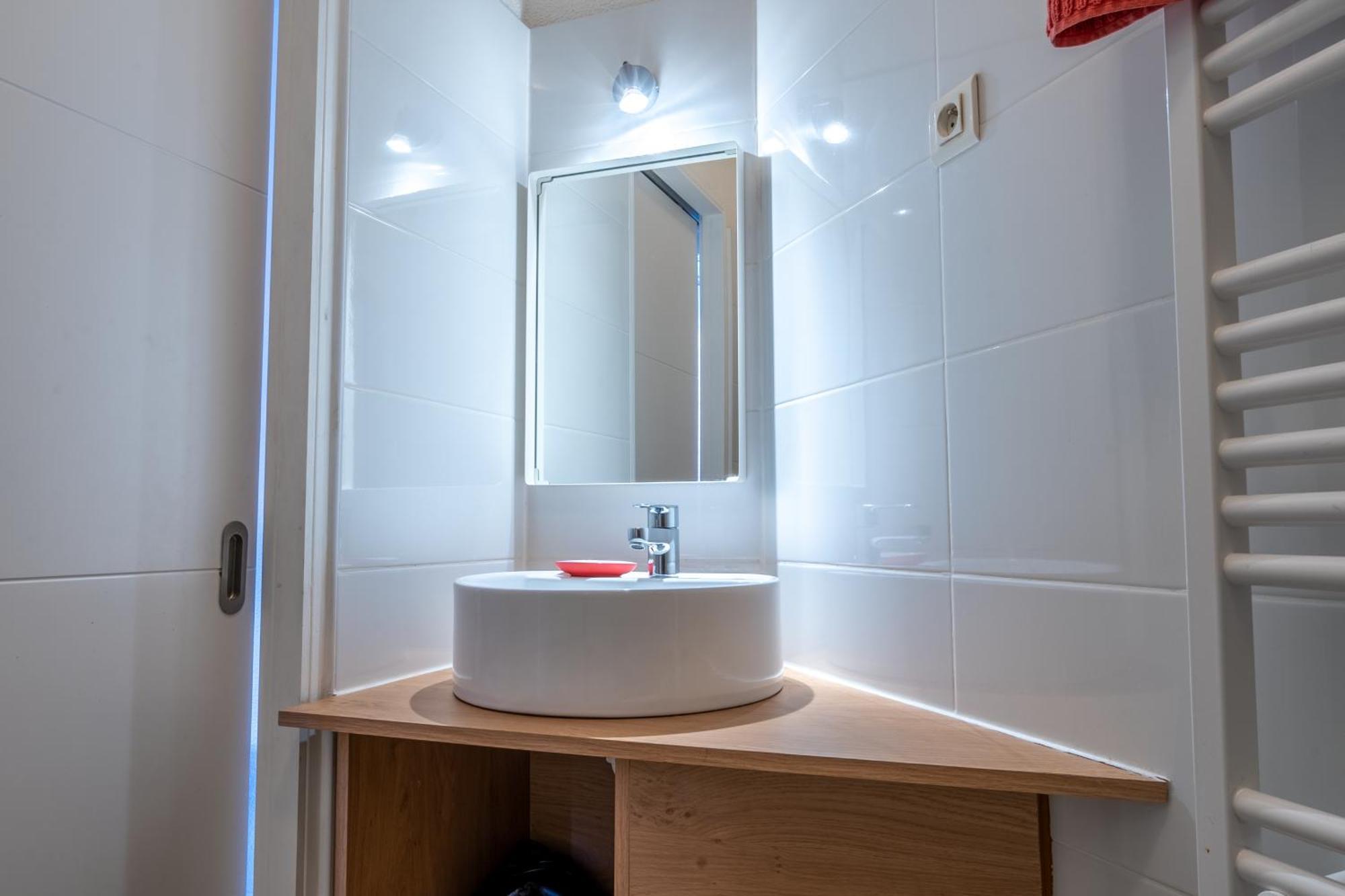Capstay La Station - Lourdes - Centre - Residence Serenity Kültér fotó